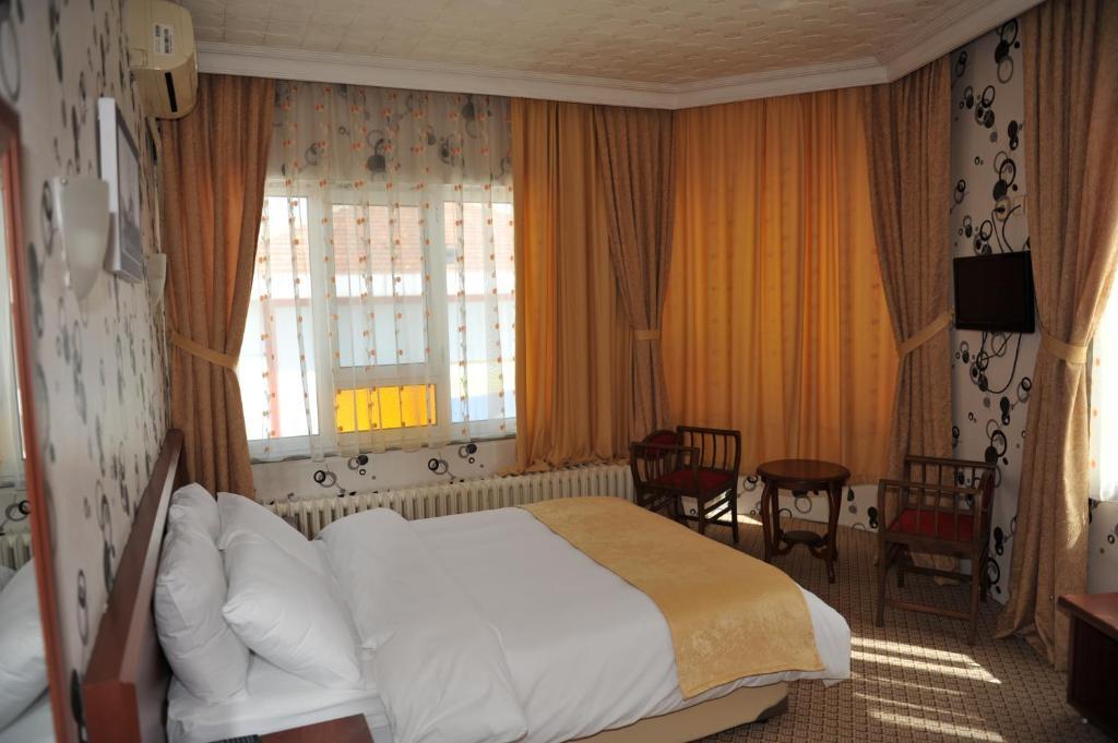 Saray Hotel Edirne Quarto foto